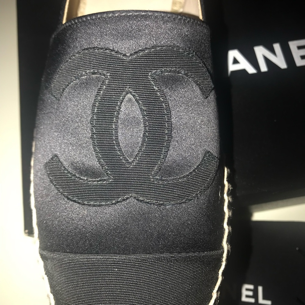 *SOLD* Chanel Espadrilles Black Satin Size 41 - Picture 6 of 6